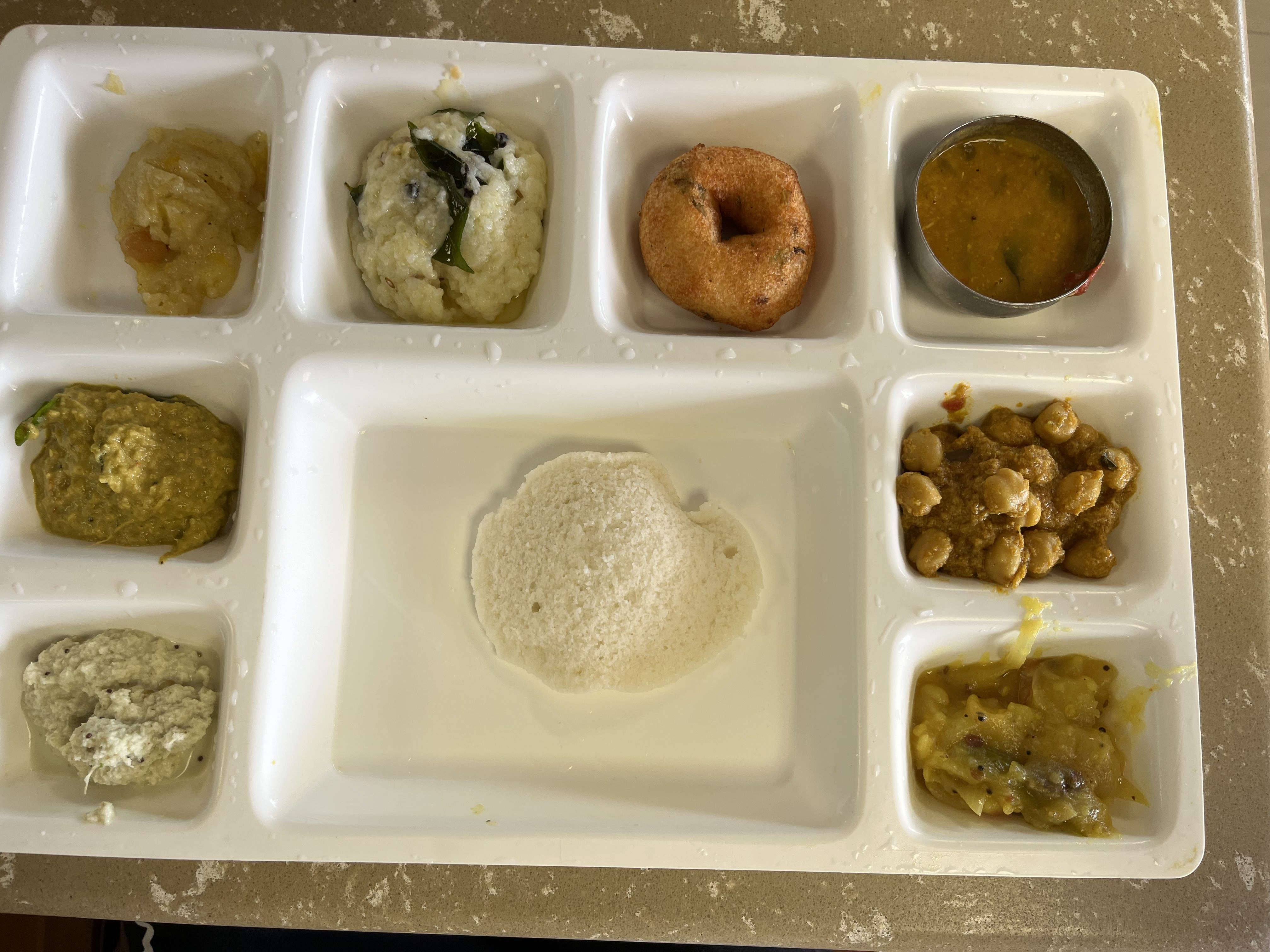 Jun 19, 2022 - iPhone 13 back dual wide camera 5.1mm f/1.6